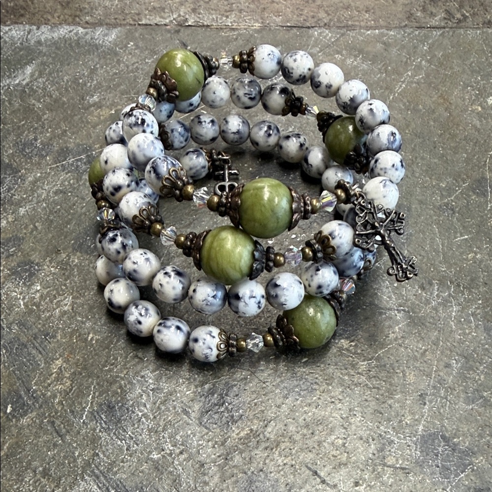 Connemara Marble Rosary Wrap Bracelet w/celtic cross - Picture 5 of 6